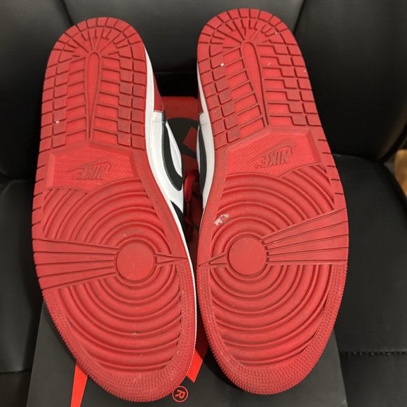 Jordan 1 low OG ‘Black Toe’ - Picture 8 of 8